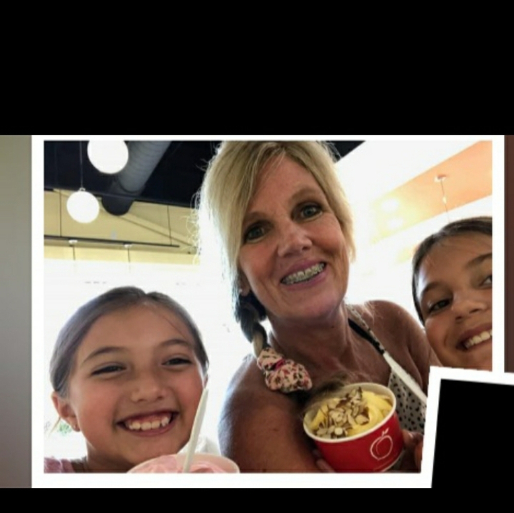 Meet your Posher, Theresa